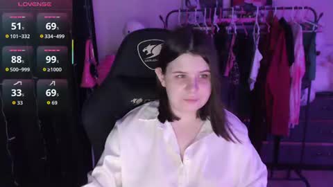 amyvibes online show from July 2026 08:13:02 PM