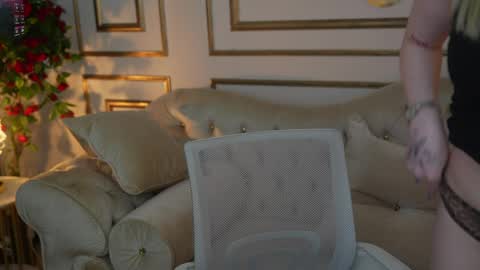 Sweet girls online show from April 2026 01:41:01 PM