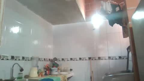 anabella_00 online show from April 2026 07:37:01 PM