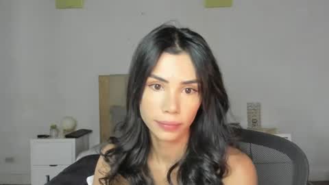 Ana Henao or Annie... Follow me ahenaocb Insta  X online show from July 2026 06:48:02 PM