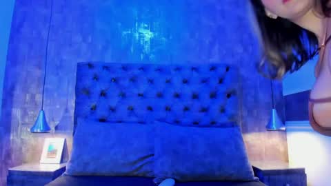 ..a n a i s  c o o p e r .. online show from March 2026 03:23:01 AM