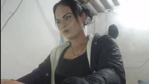 Analia smith online show from April 2026 07:00:01 AM