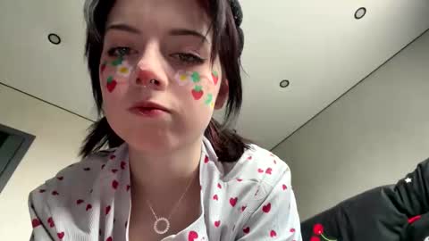 AnmiXHot online show from April 2026 12:17:01 PM