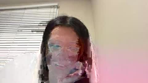 Snapshot of anditspinkxo chatting on May 2026 06:42:01 AM anditspinkxo online show from May 2026 06:42:01 AM