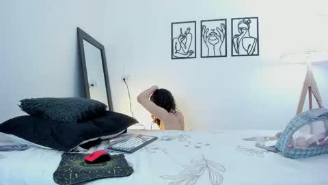 Andrea Cherry online show from February 2026 02:56:02 PM