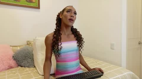 Snapshot of andrea_ts19 chatting on January 2026 04:26:02 AM Andrea online show from January 2026 04:26:02 AM