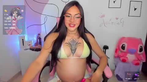 Andrea online show from June 2026 06:33:01 AM