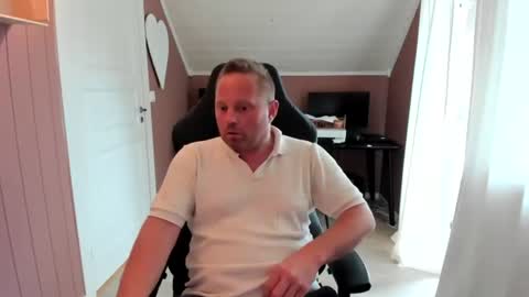 andreast46 online show from July 2026 06:05:01 PM