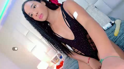 andreayano online show from November 2025 05:28:02 AM