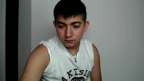 andres02smile848901 online show from May 2026 04:34:01 PM