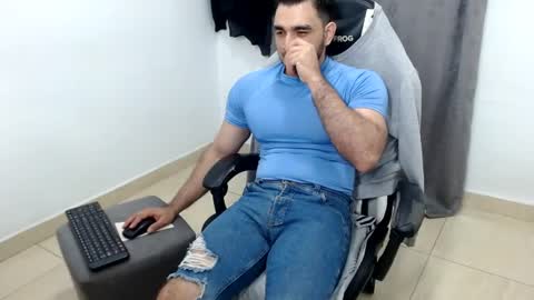 Snapshot of andres180950734 chatting on July 2026 11:11:01 PM andres180950734 online show from July 2026 11:11:01 PM
