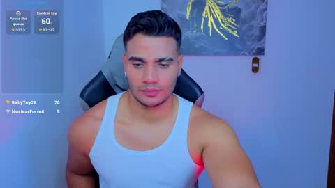 Snapshot of andresfiit chatting on June 2026 12:35:01 AM Andres online show from June 2026 12:35:01 AM