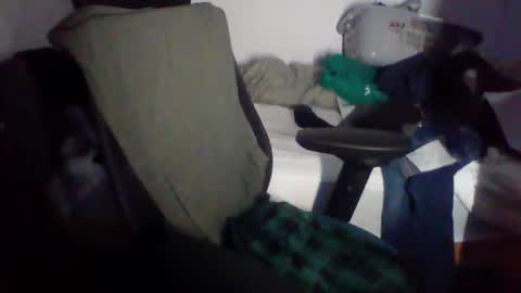 andresse_lat online show from April 2026 08:19:02 AM