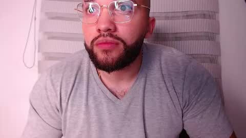 andrew_holden__ online show from November 2025 11:47:01 PM