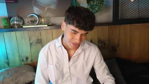 AndreWortix online show from April 2026 08:48:01 PM