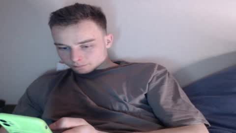 andrian_sweety online show from March 2026 10:48:01 PM