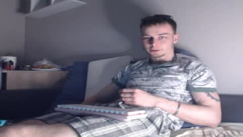 andrian_sweety online show from March 2026 08:20:01 PM