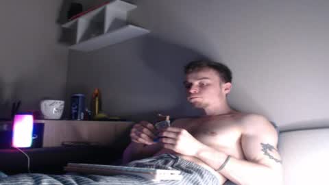 andrian_sweety online show from April 2026 07:03:01 PM