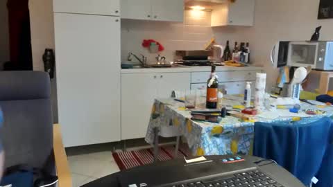 androx77 online show from April 2026 05:25:02 PM