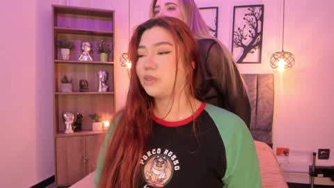 andy_and_emma online show from January 2025 12:11:01 PM