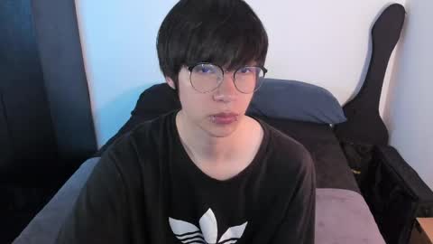 twx Andy twink3 online show from April 2026 09:51:02 PM