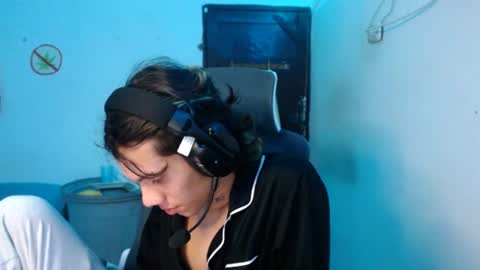 andy_dan1 online show from July 2026 06:17:02 PM