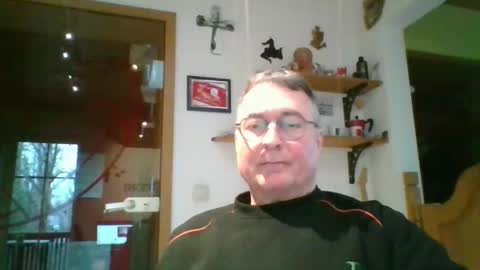 Snapshot of andybayern chatting on February 2026 09:10:02 AM andybayern online show from February 2026 09:10:02 AM