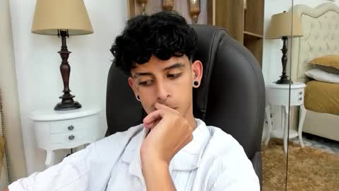 andyxibrat online show from March 2026 06:45:02 PM