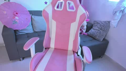          online show from February 2025 02:31:02 PM