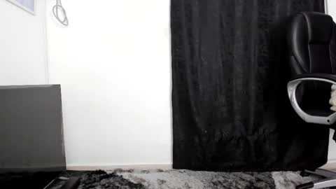          online show from February 2026 04:52:02 AM