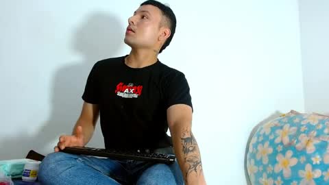 Snapshot of angel666smit chatting on April 2026 01:23:02 PM angel online show from April 2026 01:23:02 PM