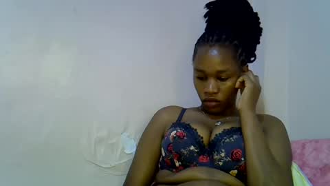 angel_mia5 online show from July 2026 03:54:02 PM