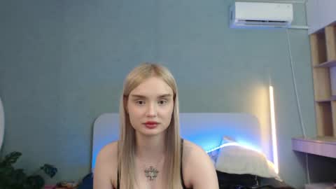 Angela online show from May 2026 12:34:02 PM