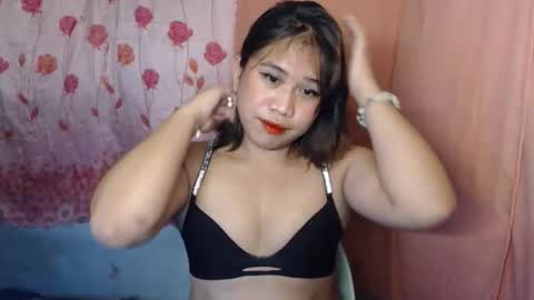 angel_sweet247 online show from February 2026 11:42:02 AM