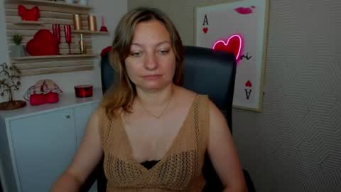 Angela online show from June 2026 05:25:01 AM