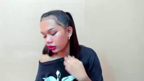 Snapshot of angela_star888 chatting on November 2025 06:24:02 AM angela_star888 online show from November 2025 06:24:02 AM