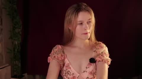 Snapshot of angelabalay chatting on July 2026 12:09:01 PM Mary online show from July 2026 12:09:01 PM