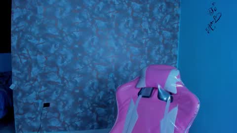 Angela online show from March 2026 11:44:01 PM