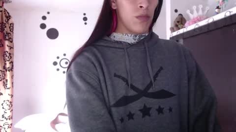 angele online show from March 2025 08:22:01 PM