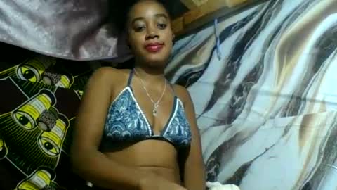 Angelettee online show from June 2026 07:40:01 PM