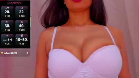 Snapshot of angelica_hot19 chatting on July 2026 01:39:02 PM angelica_hot19 online show from July 2026 01:39:02 PM