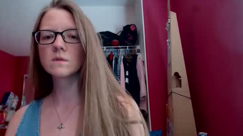 AngelicAngel online show from October 2025 07:26:02 PM