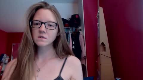 AngelicAngel online show from November 2025 06:07:02 PM