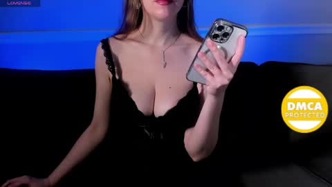 Snapshot of angelikaone chatting on May 2026 04:45:01 PM Angelika online show from May 2026 04:45:01 PM