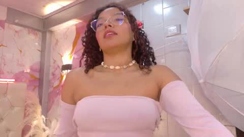 angeline_scot online show from April 2026 12:21:02 PM