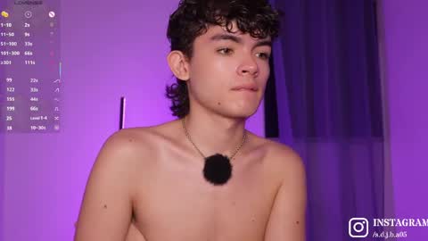 Angelo I work from home this is my room  online show from April 2026 01:39:01 AM