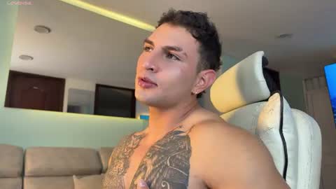Snapshot of angeloferro1 chatting on June 2026 06:14:01 AM Angelo Ferro online show from June 2026 06:14:01 AM