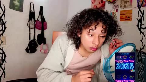 Snapshot of angelsdustxxx chatting on January 2025 02:27:02 AM online show from January 2025 02:27:02 AM