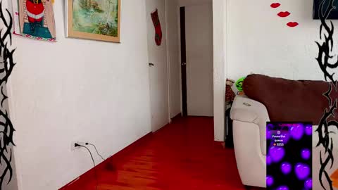 Snapshot of angelsdustxxx chatting on January 2025 05:54:01 PM online show from January 2025 05:54:01 PM