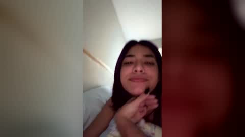 Snapshot of angelsenvy21 chatting on April 2026 04:12:01 PM angelsenvy21 online show from April 2026 04:12:01 PM